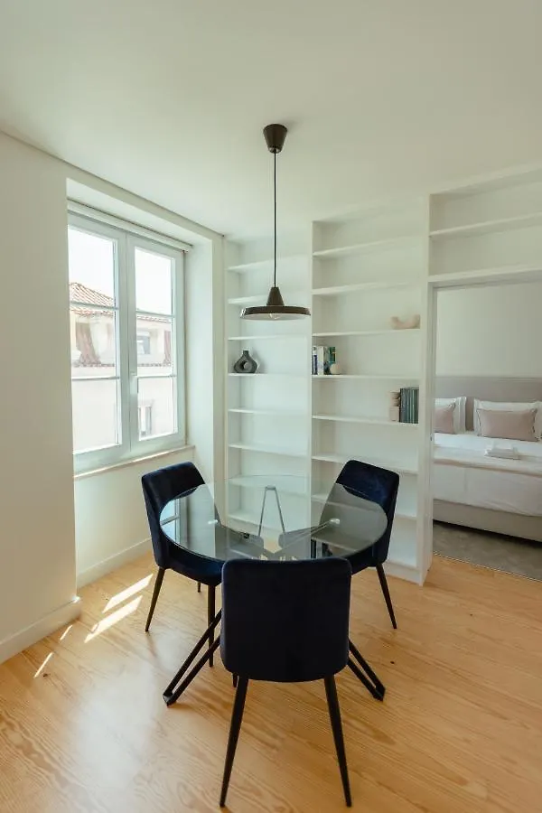 Trindade 19 Apartments - 2A Castelao Lisboa